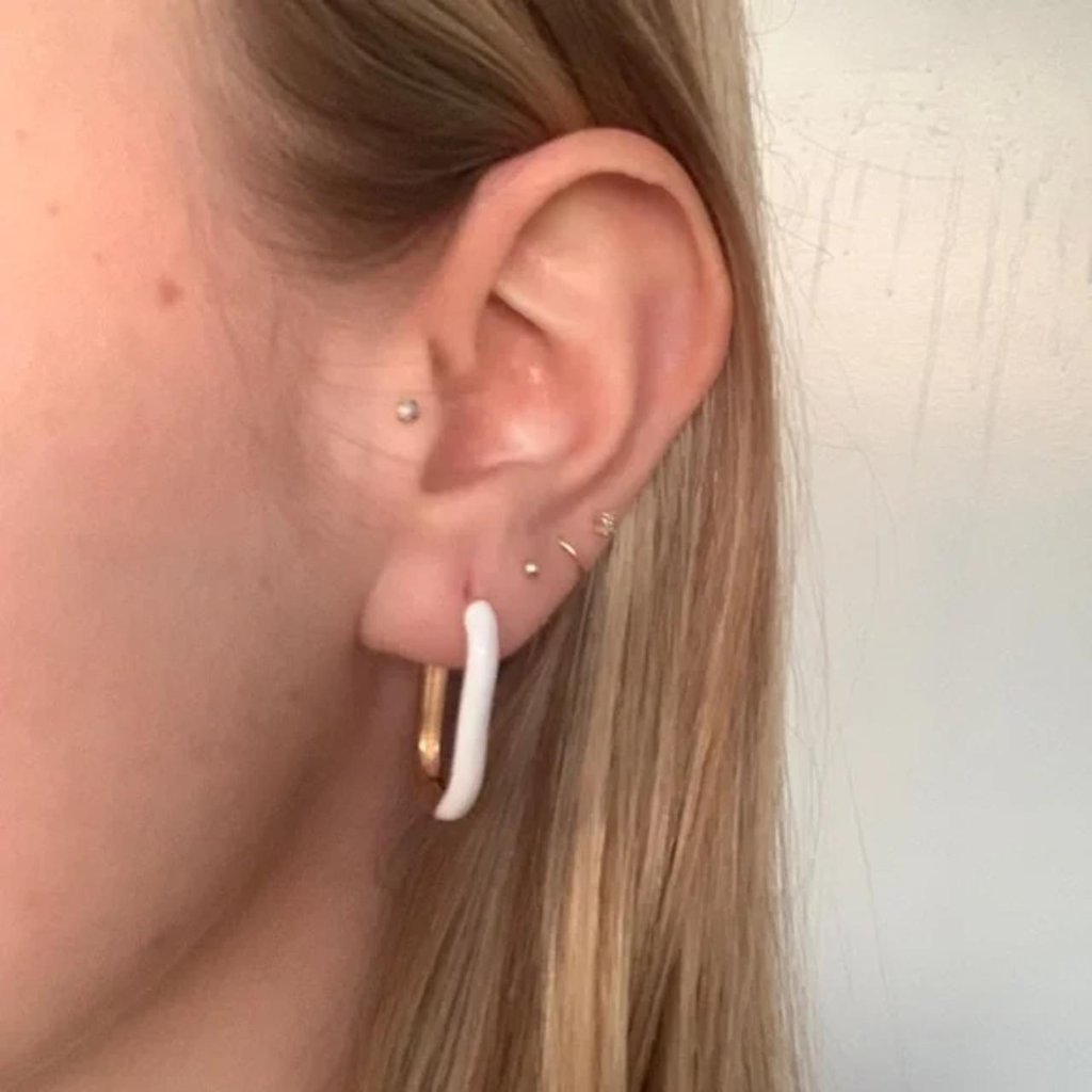 The Gia Grande Blanche Gold Enamel White Oval Hoop Earrings Hoops Carabiner 25$